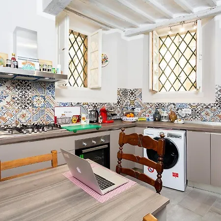 Casa Dreosti Кортона