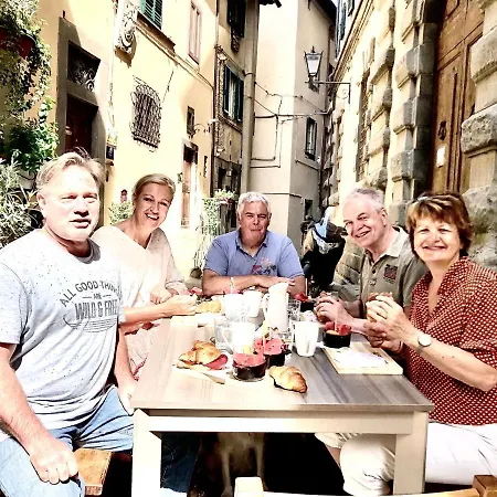 Casa Dreosti Bed & Breakfast Cortona